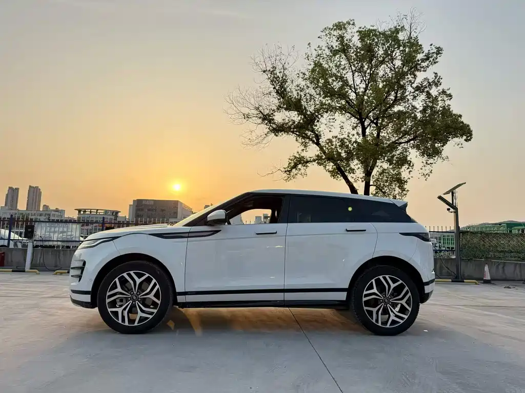 Land Rover Evoque — миниатюра 3