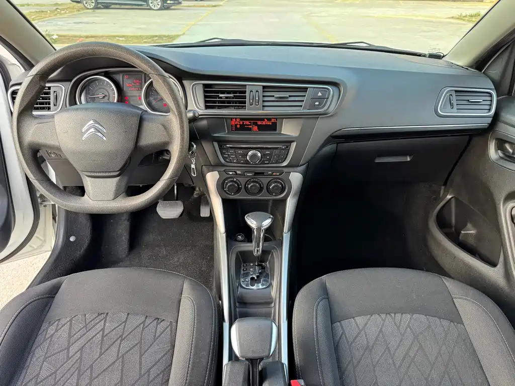 Citroen C3-XR 1.6L Auto Fashion Type, фото 10