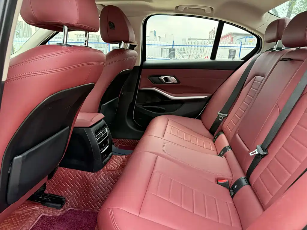 BMW 3 Series — миниатюра 5