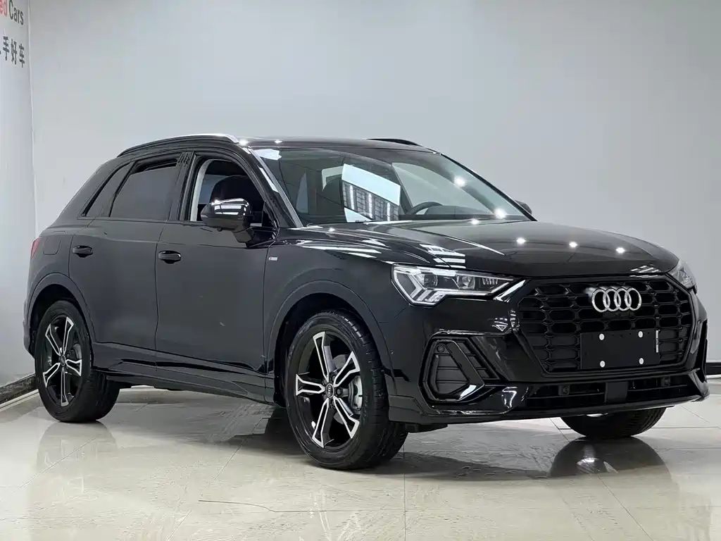Audi Q3 2022 35 TFSI Fashion