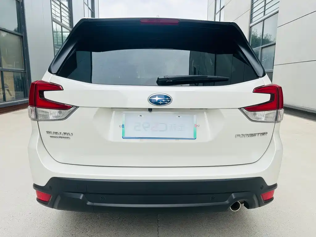 Subaru Forester 2021 2.0i Luxury