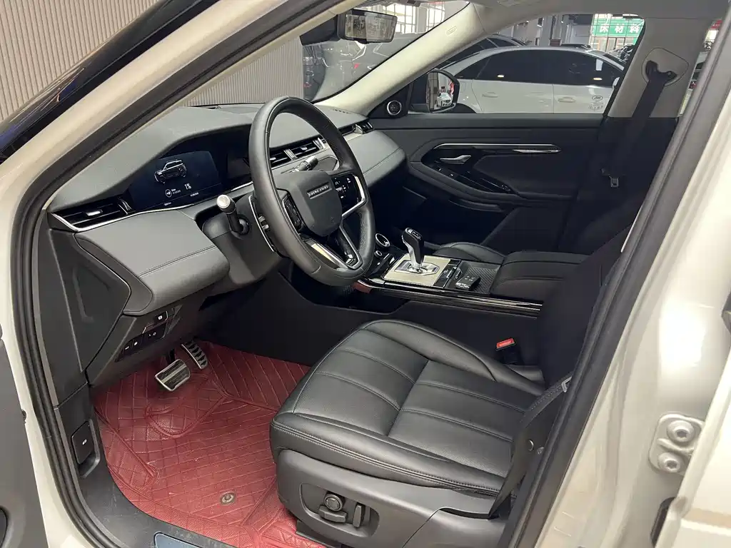 Land Rover Evoque PHEV — миниатюра 5