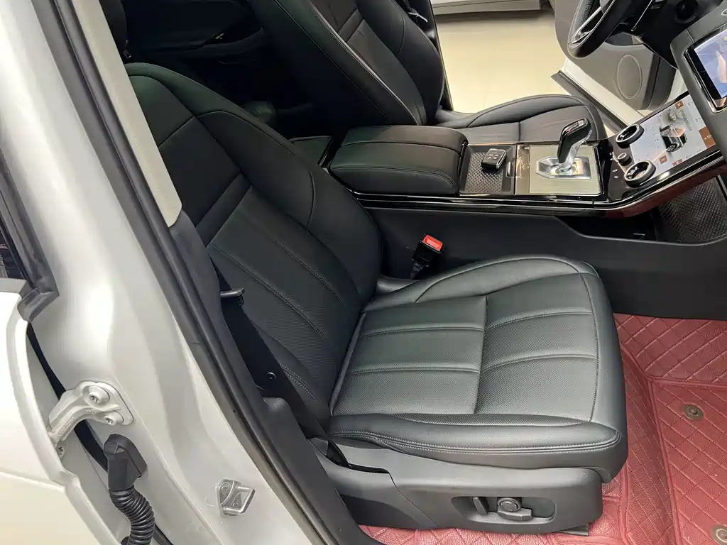 Land Rover Evoque PHEV — миниатюра 13