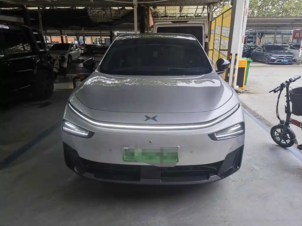 XPeng G7 — миниатюра 2