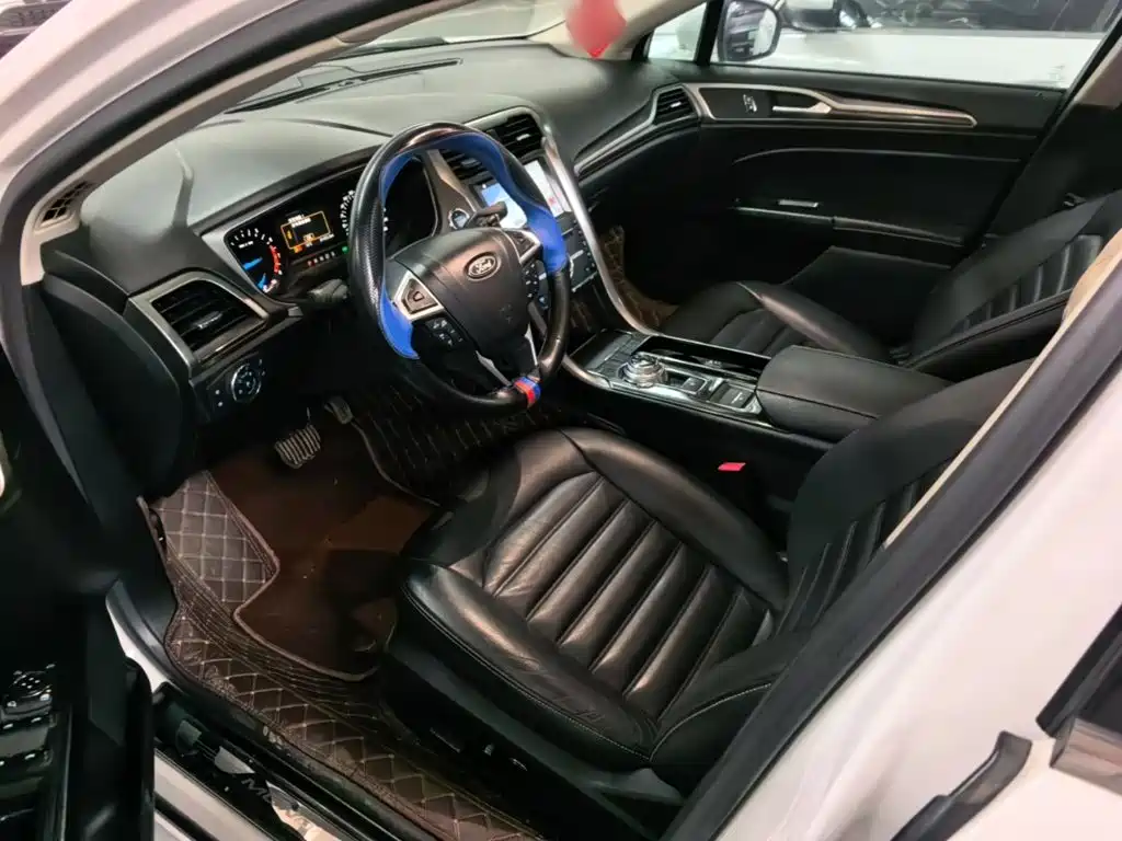 Ford Mondeo — миниатюра 15