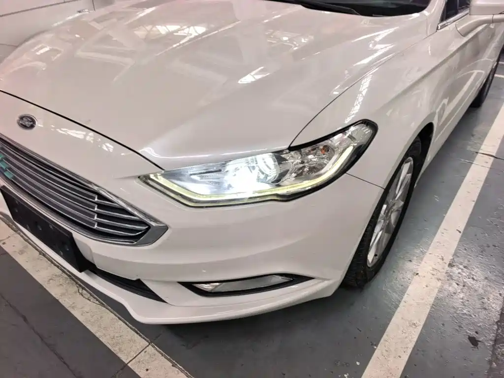 Ford Mondeo — миниатюра 24