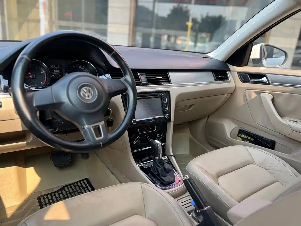 Volkswagen Bora — миниатюра 13