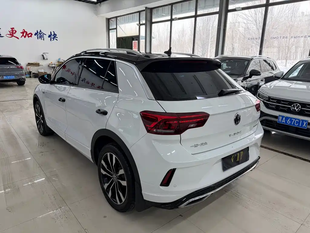 VOLKSWAGEN T ROC EXPLORING SONGS