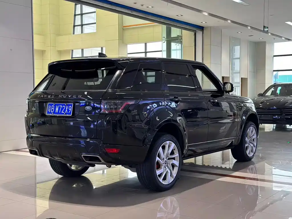Land Rover Sport — миниатюра 3