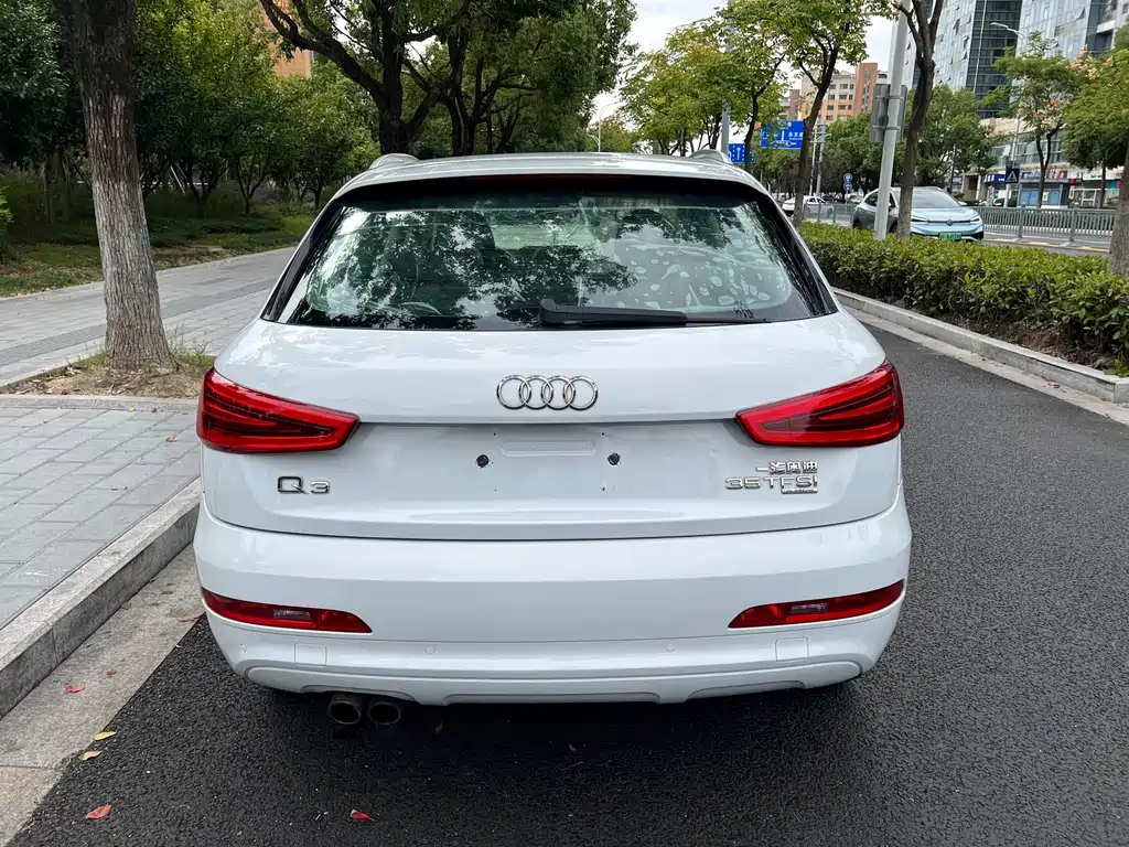 Audi Q3 — миниатюра 6