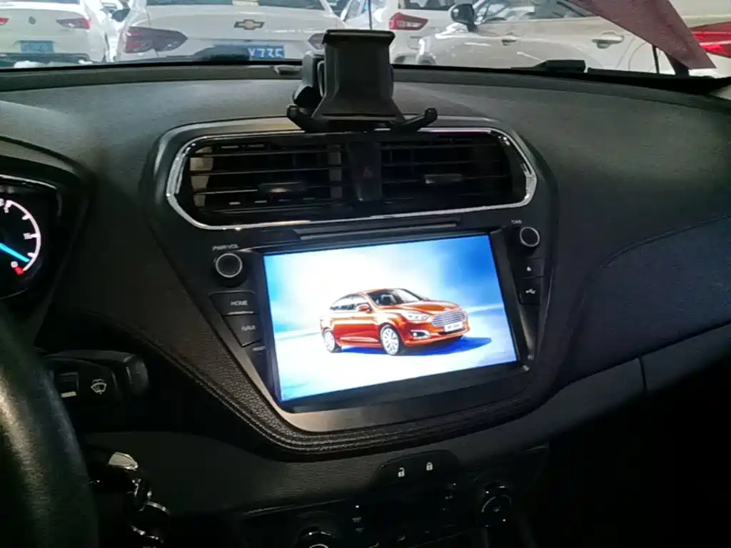 Ford Escort — миниатюра 13