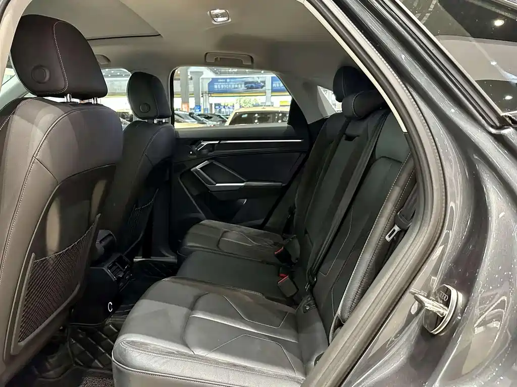 Audi Q3 Sportback — миниатюра 10