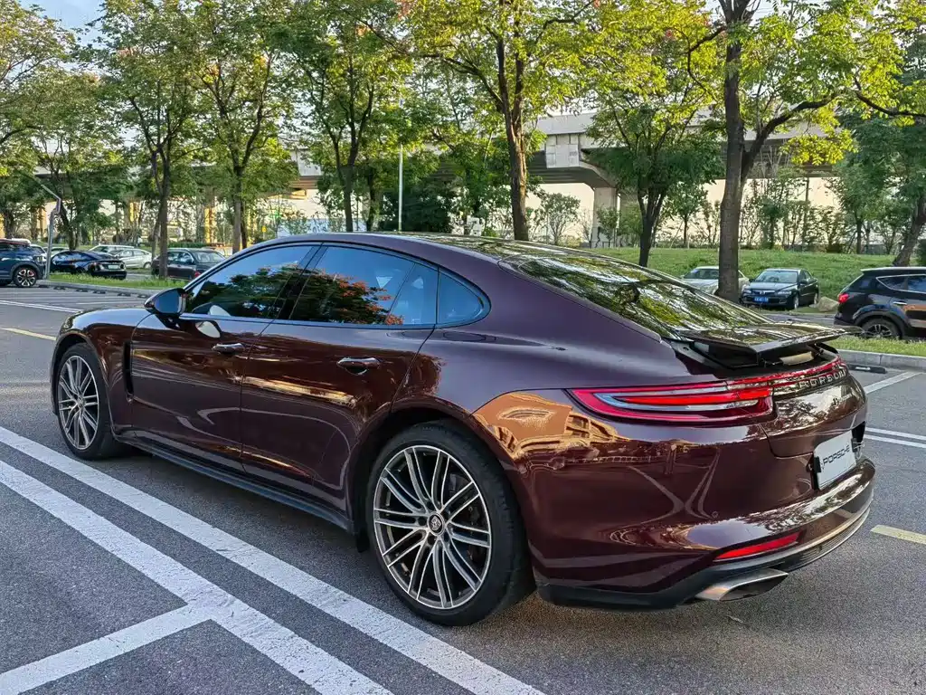 Porsche Panamera — миниатюра 7