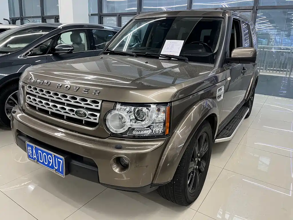 Land Rover Discovery 2013