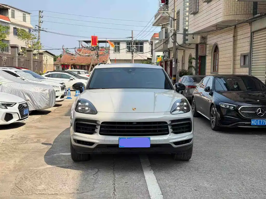 Porsche Cayenne — миниатюра 2