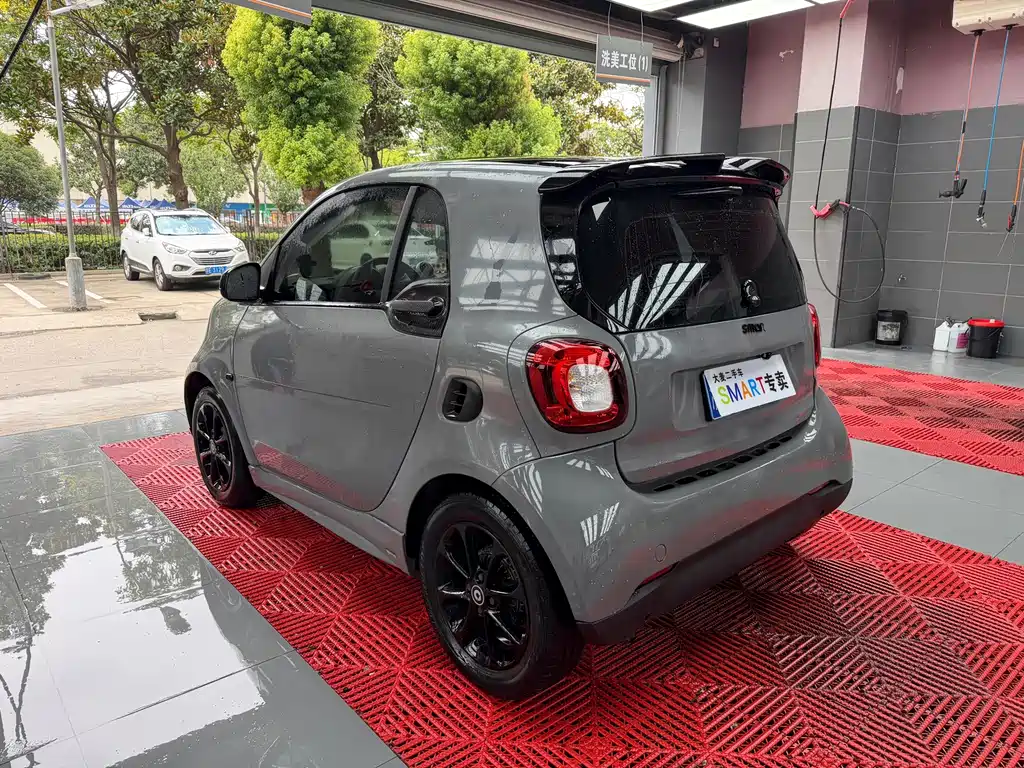 smart Smart Fortwo — миниатюра 6