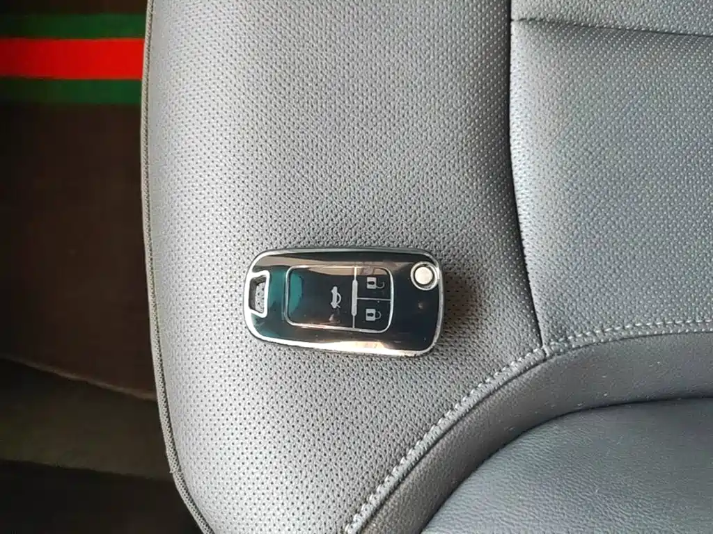 Buick Excelle — миниатюра 9