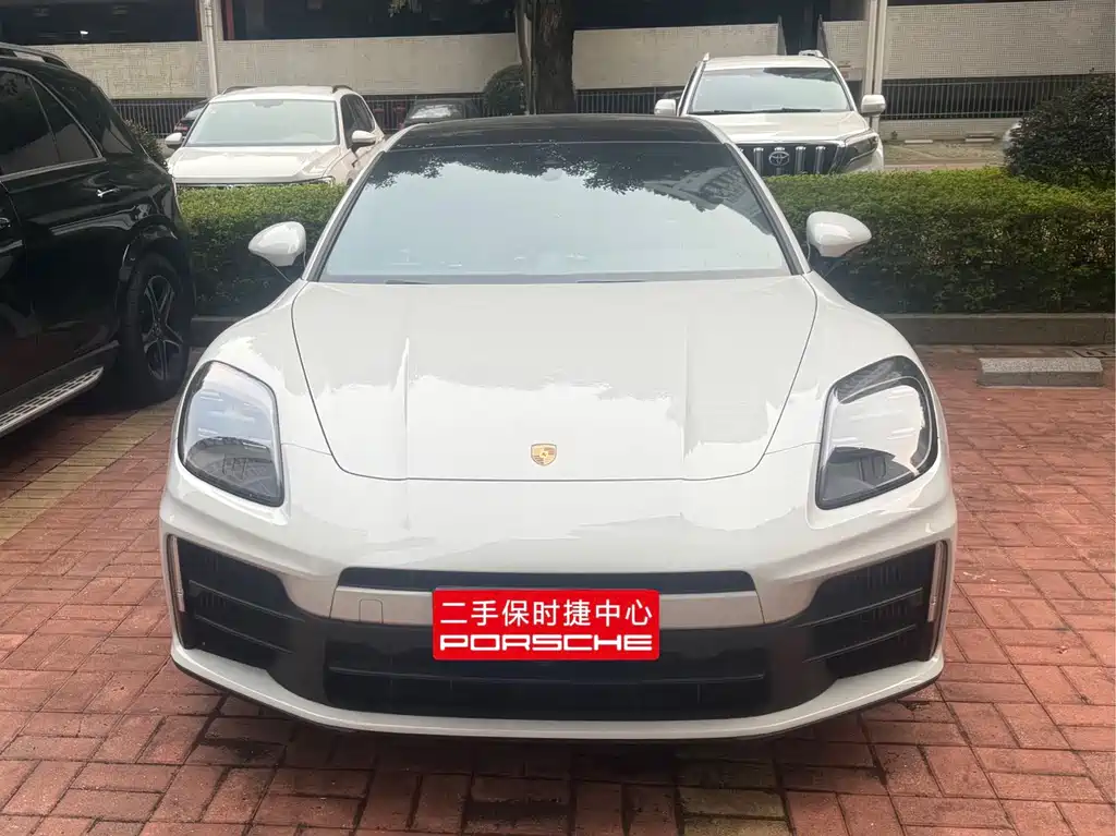 Porsche Panamera — миниатюра 2