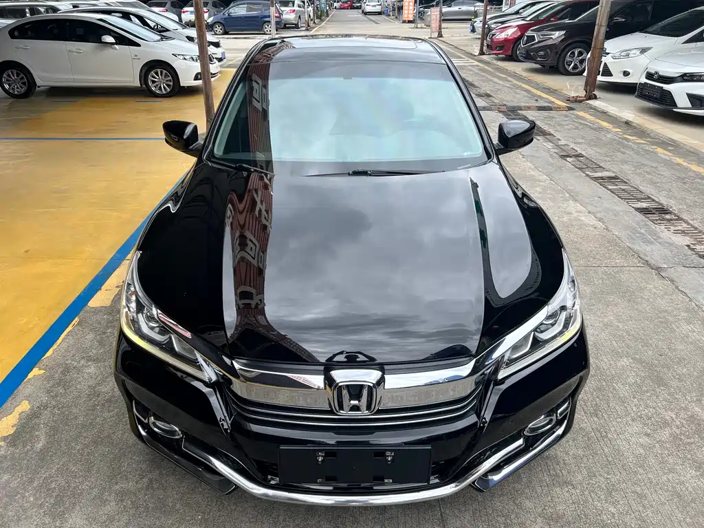 Honda Accord — миниатюра 3