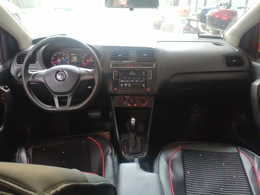 Volkswagen Polo — миниатюра 10