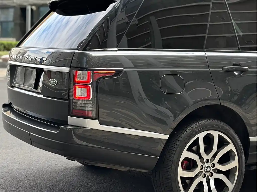 Land Rover Range Rover 2015 3.0 TDV6 Vogue