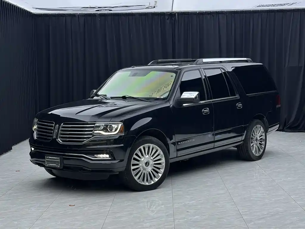 Lincoln Navigator 2015