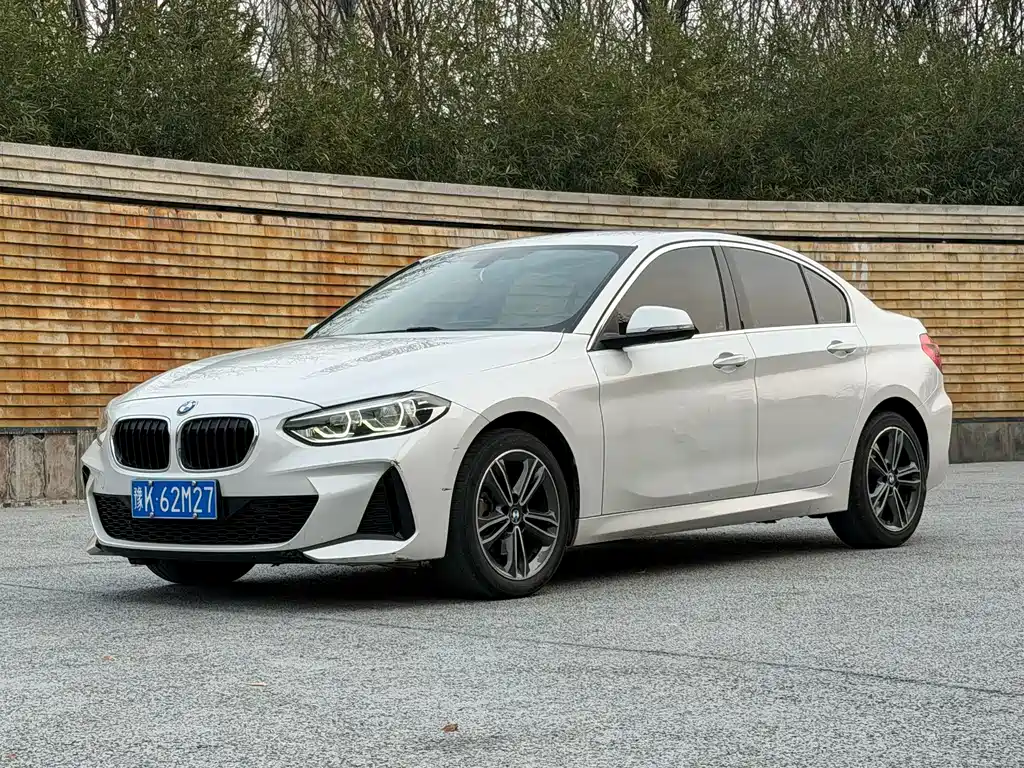 BMW 1 Series 2022