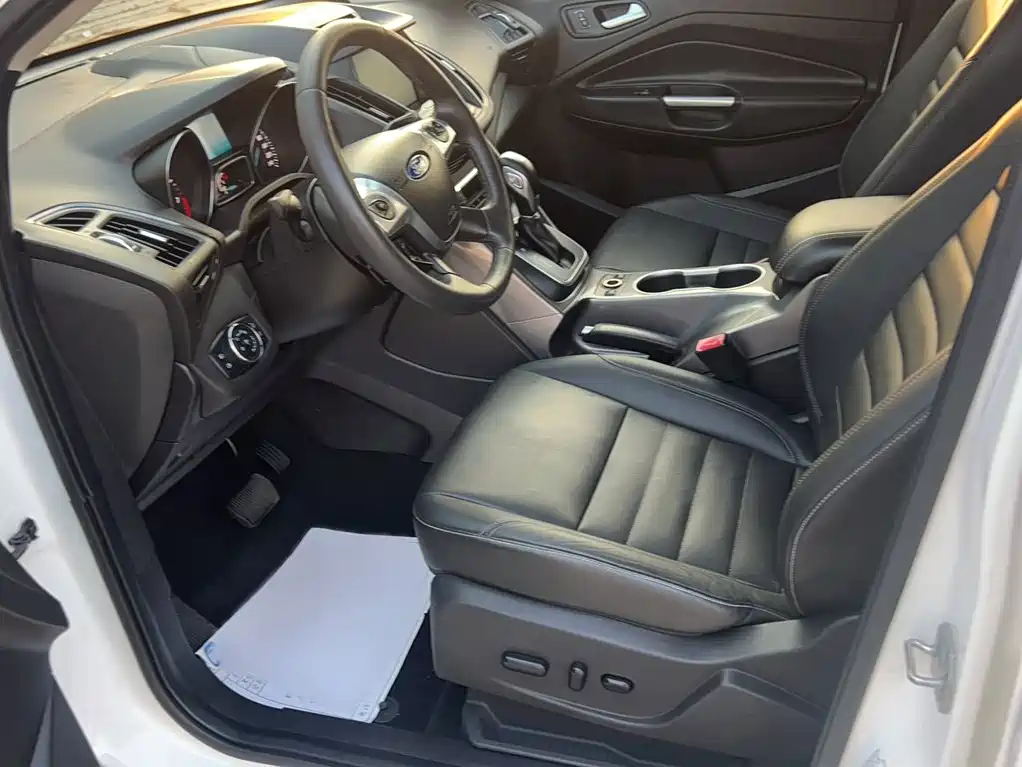 Ford Kuga — миниатюра 4