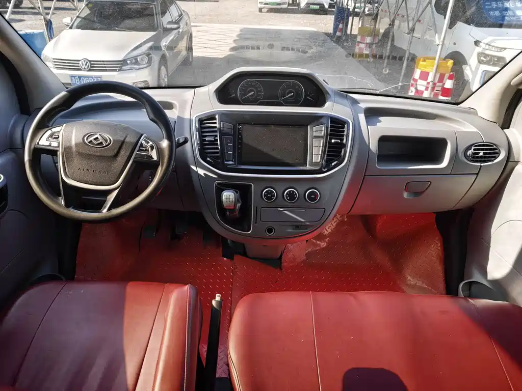 SAIC MAXUS XINTU V80