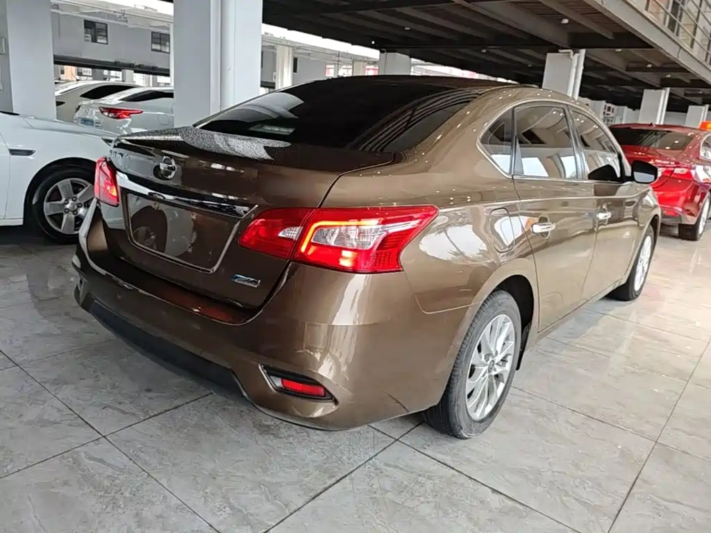 Nissan Sylphy — миниатюра 7