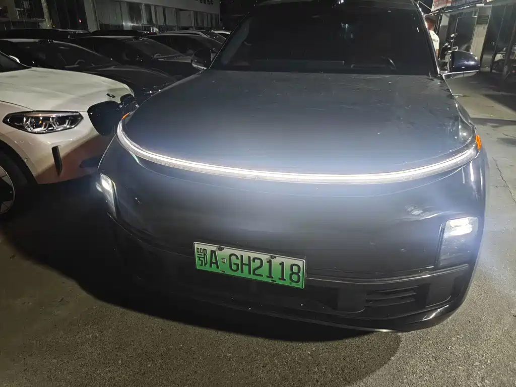 Li Auto Li L9 — миниатюра 2