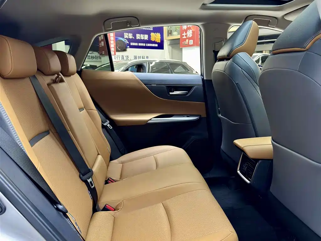 Toyota Venza — миниатюра 6