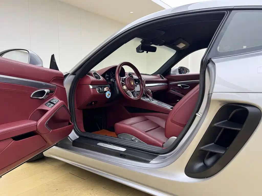 Porsche 718 — миниатюра 7