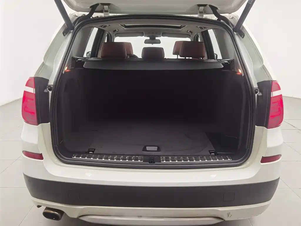 BMW X3 (Import) — миниатюра 16