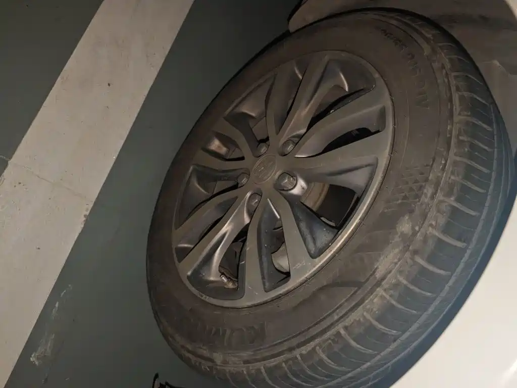 Buick Excelle — миниатюра 8
