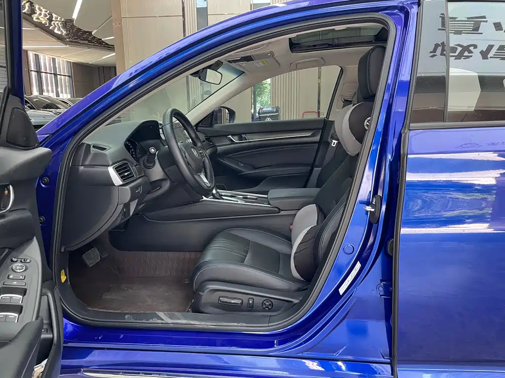 Honda Accord 2018 260TURBO Flagship V