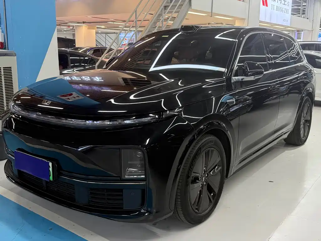 Li Auto L7