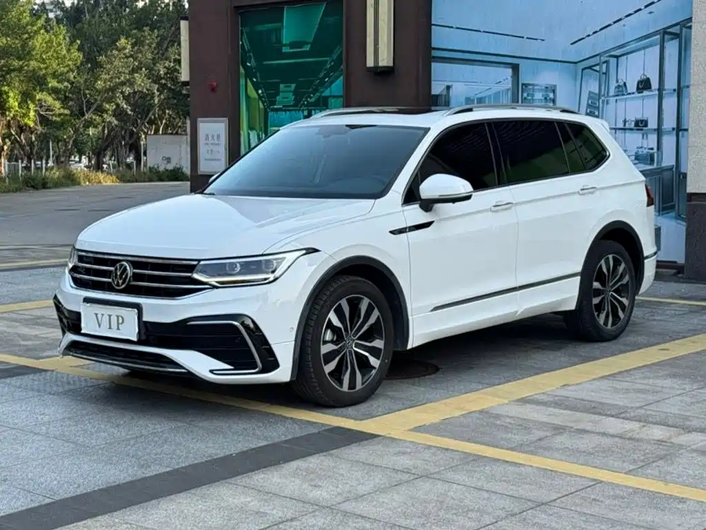 途观L 2022款 330TSI 自动两驱R-Line越享版 2022