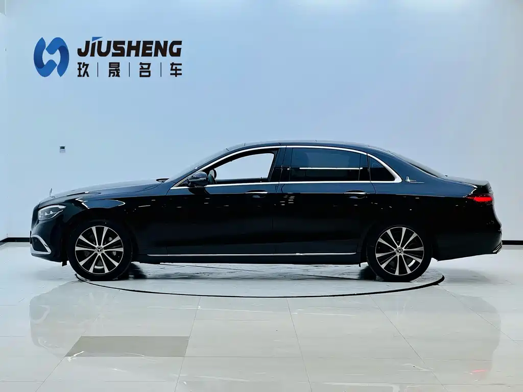 Mercedes-Benz E-Class New Energy — миниатюра 3