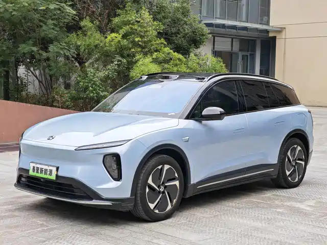 NIO ES6