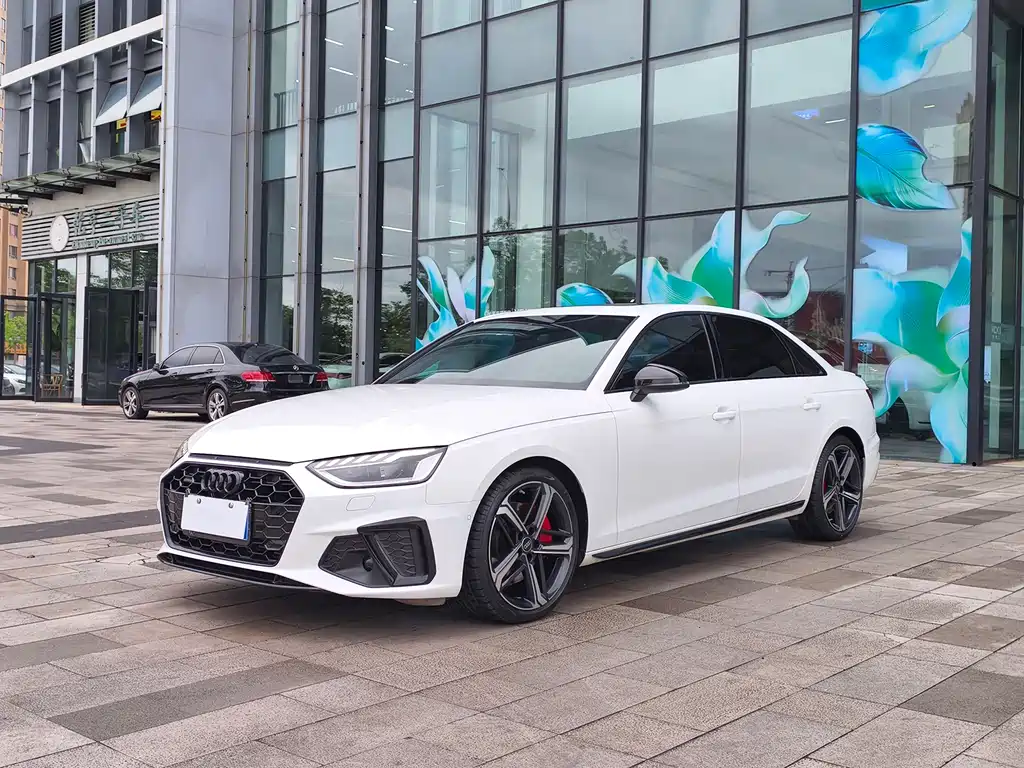 Audi A4L 2022 45 TFSI quattro Select Dynamic Type