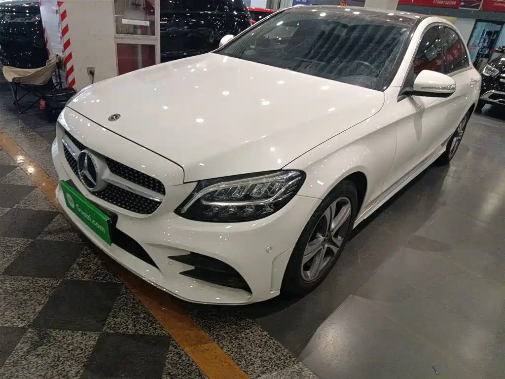 Mercedes-Benz C-Class 2019