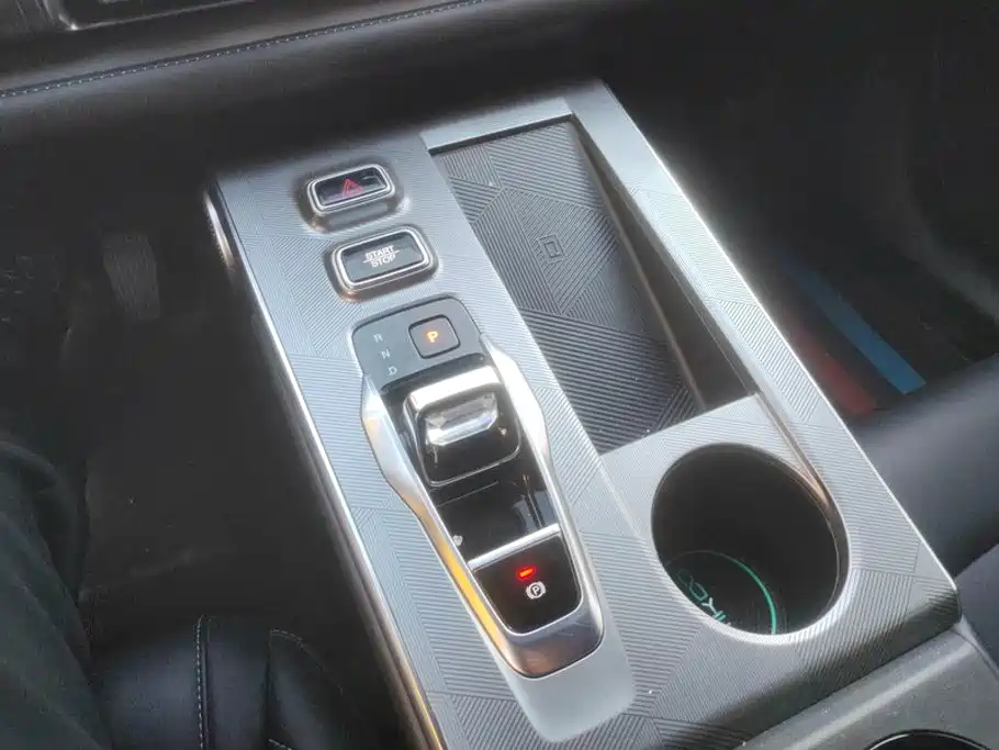 GAC Motor Shadow Cool — миниатюра 16