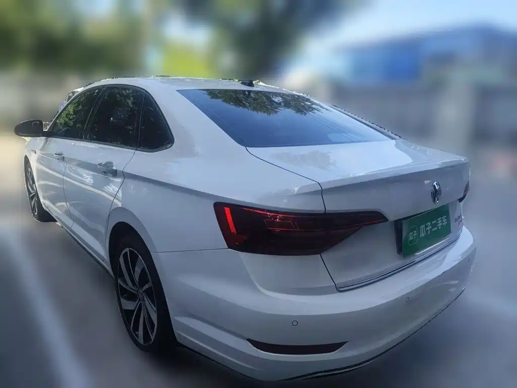 Volkswagen Sagitar — миниатюра 25