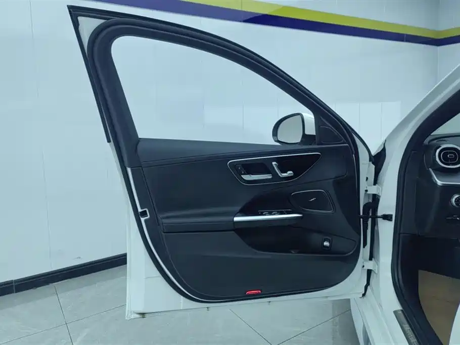 Mercedes-Benz C-Class C 2024 C 200 L Sport