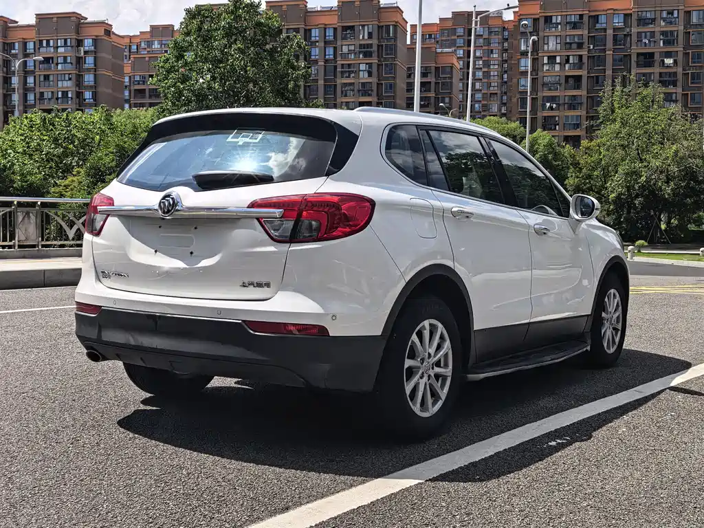 Buick Envision Plus — миниатюра 11