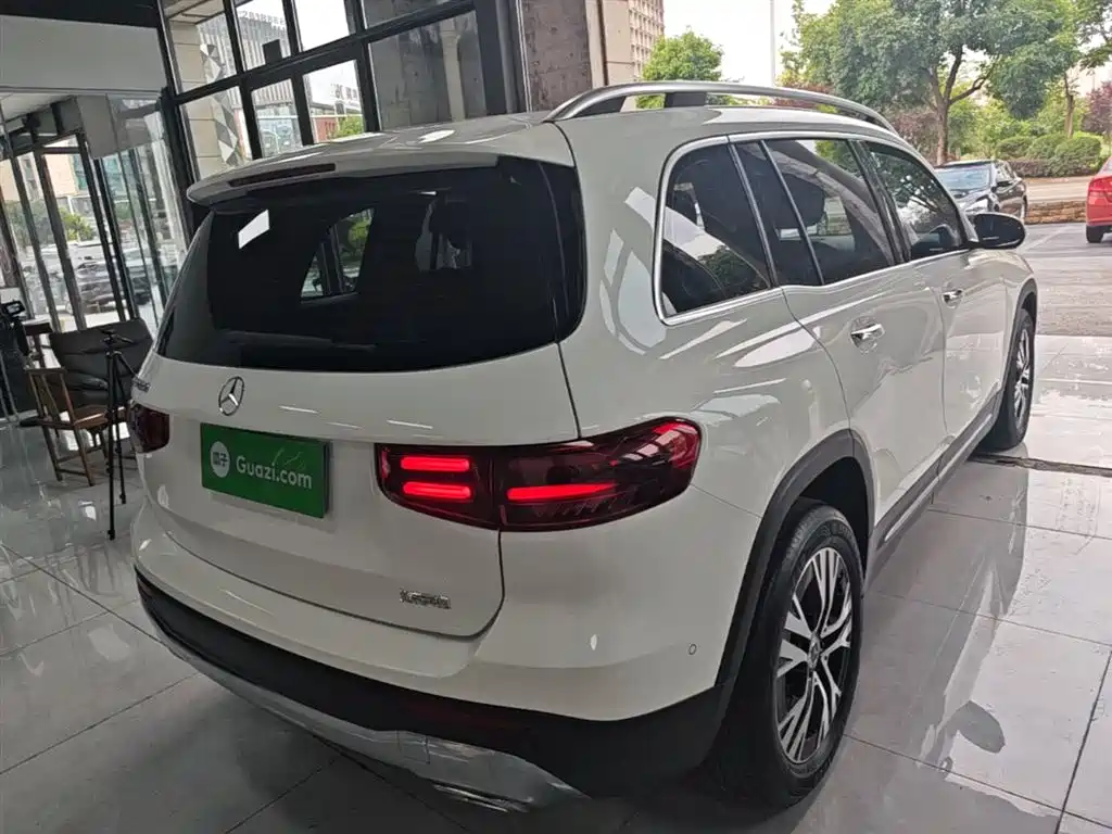 Mercedes-Benz GLB 2024 GLB 220