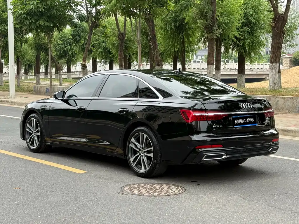 Audi A6L 2021 40 TFSI Luxury