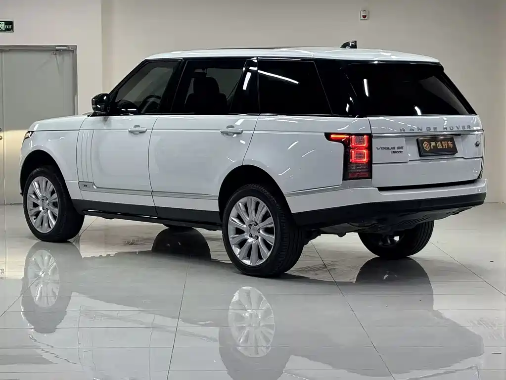 Land Rover Range Rover 2017 3.0 SC V6 Vogue SE Long Wheelbase