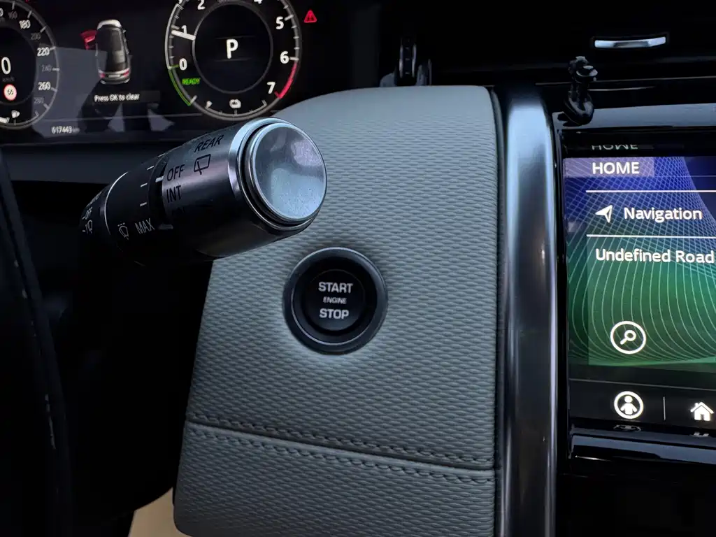 Land Rover Discovery Sport Hybrid — миниатюра 19